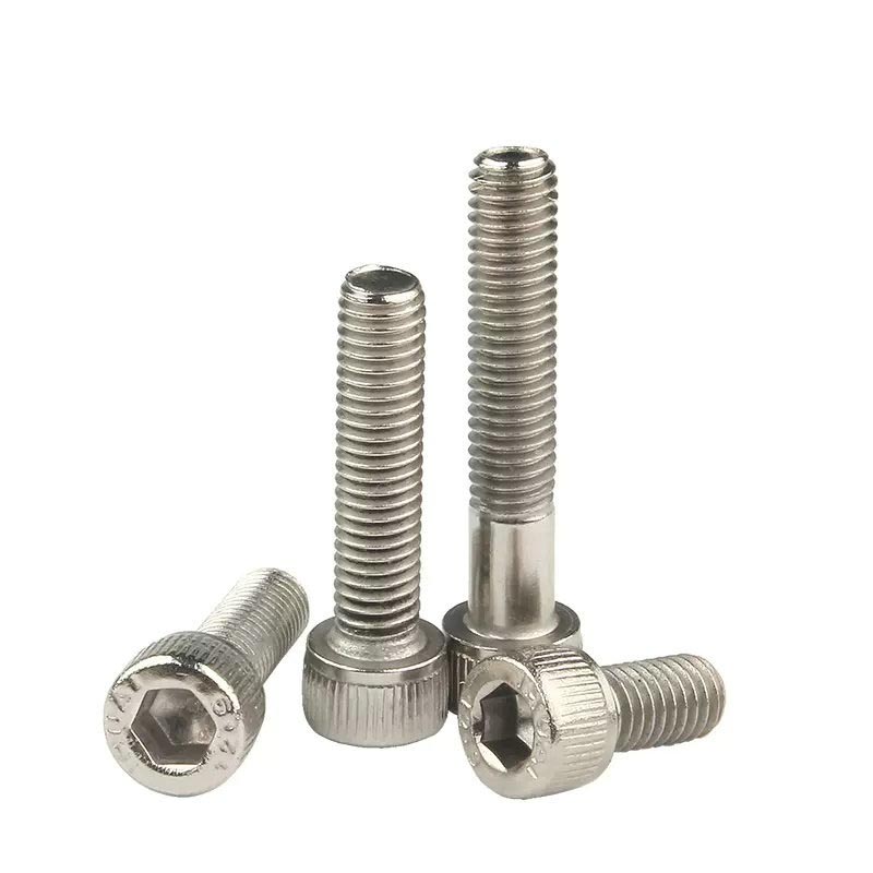 مزایای پیچ کلاه سر سوکت Hex چیست؟